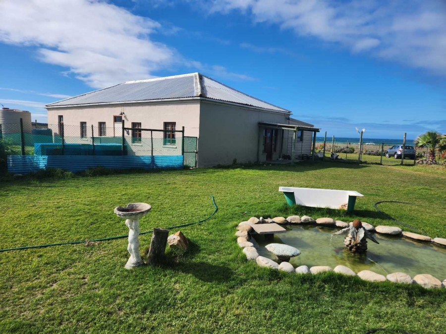 7 Bedroom Property for Sale in Gouritsmond Rural Western Cape